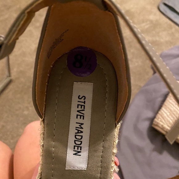 Steve Madden wedges - Picture 3 of 5